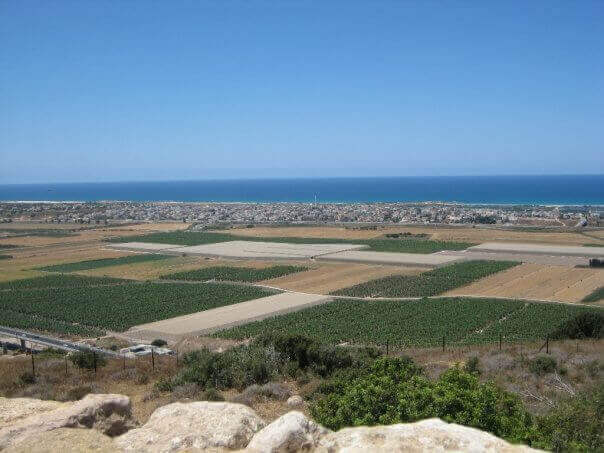 פארק העמקים ובמעיין אלרואי