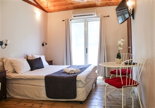 אירוח כפרי שמרת