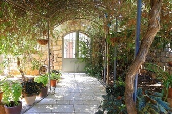 סלע הנוטרים