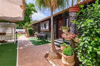 בקתות עין זהב