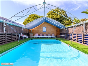 ויליג' קומפלקס