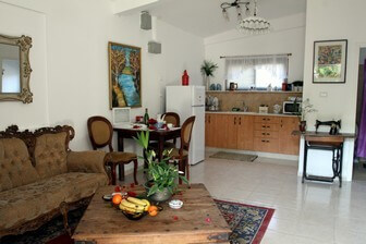 בחווה של עדה