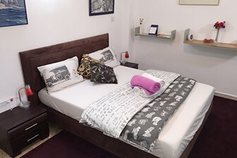 פינת האירוח של טום