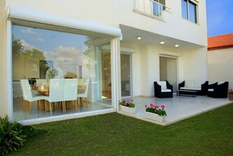 וילה על הים