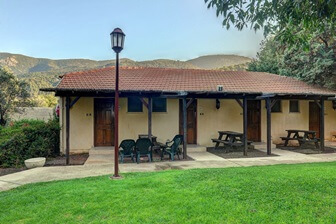 אירוח כפרי פרוד