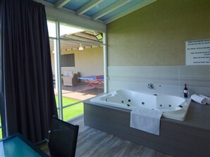 סוויטות אבני החושן