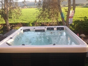 בקתת שביל הקסם