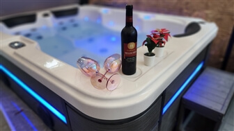 הסוויטה המפוארת 500 מטר מהים