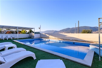 ארמונות אסתר