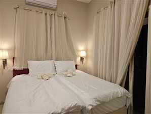 פנינת לב העיר