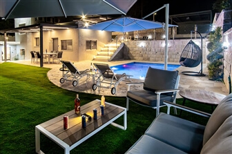 אחוזת רעות סוויטות יוקרה