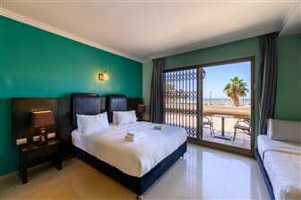 מרינה ביץ תל אביב