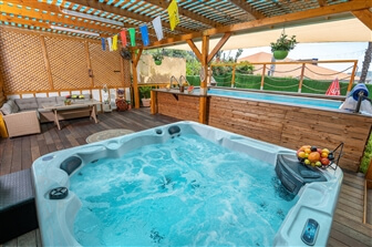 Summer of Paradise - סאמר אוף פרדייס Summer of Paradise - סאמר אוף פרדייס