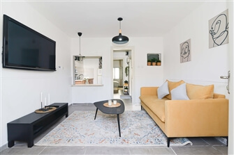 הדירה בלבן 700 מטר מהים הדירה בלבן 700 מטר מהים