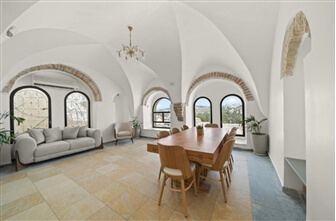 פנטהאוז מעל הכותל פנטהאוז מעל הכותל