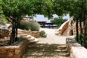 מלון לוגוס בהרים יד השמונה